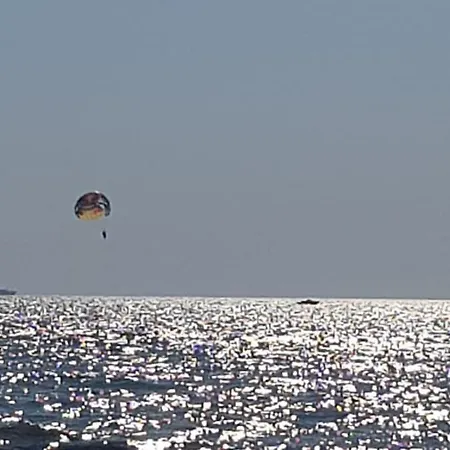 Vela Beachfront Private Terrace * Golem (Tirana)