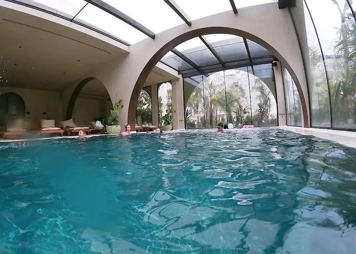 Apartament Vela Beachfront Private Terrace Golem (Tirana)