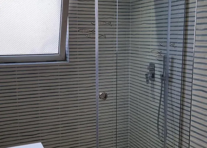 Apartament Vela Beachfront Private Terrace *